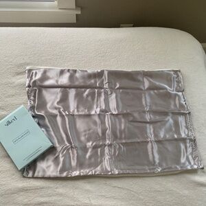Silked Satin Pillow Sleeve